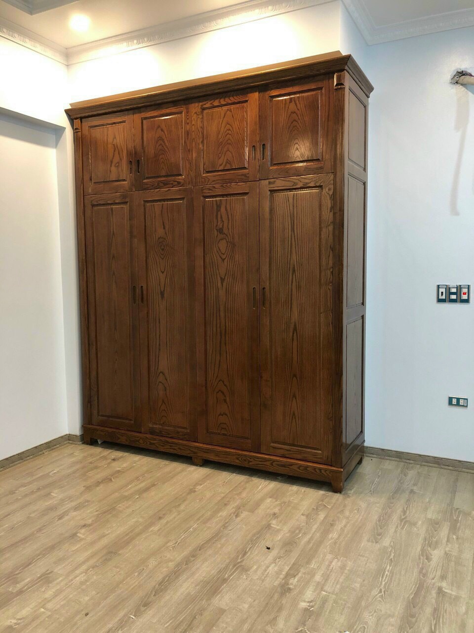 Tủ quần áo gỗ sồi tự nhiên cao cấp